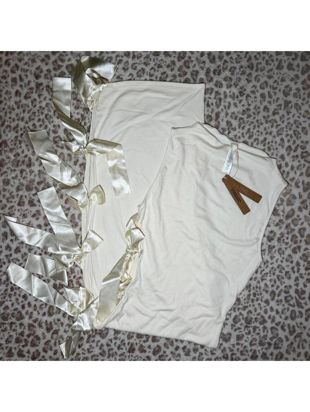 SKIMS Cloud Bow Dress